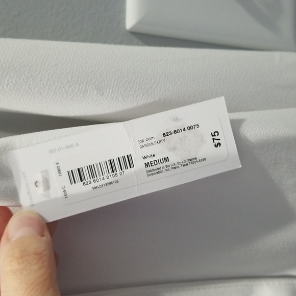 NWT Bisou Bisou Cropped Blazer - Medium - Picture 6 of 7